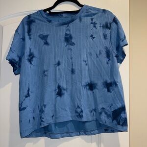 Lululemon Train To Be Top